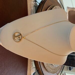 Gold Pendant Necklace